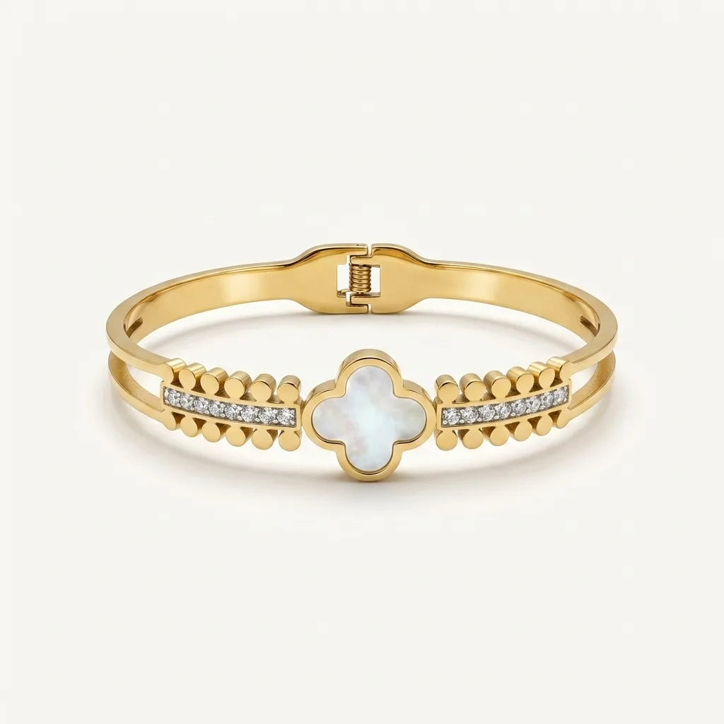 Clover Accent Bracelet