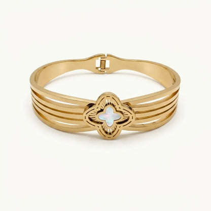 Clover Crest Bracelet