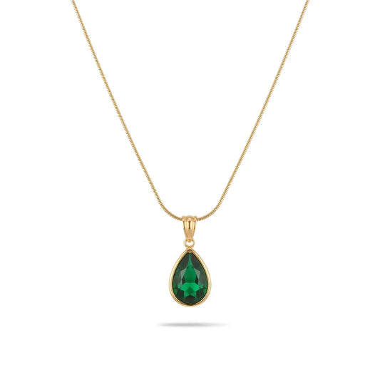 emerald necklace for women
emerald pendant necklace
green necklace for women
gold necklace for women