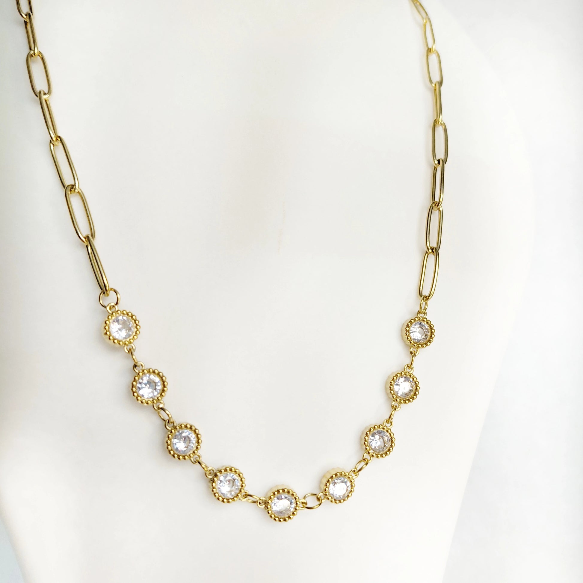 Signature Crystal Link Necklace